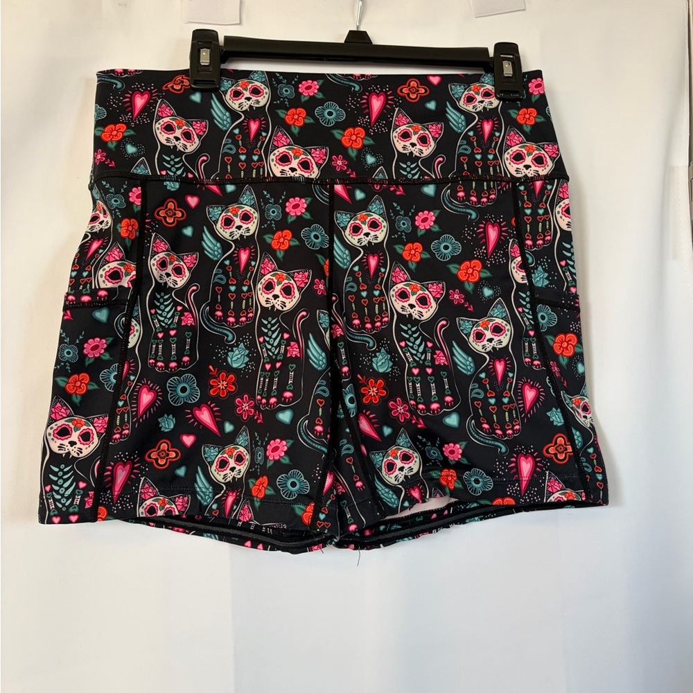 Constantly Varied Gear Spookitty Running Shorts size‎ xl